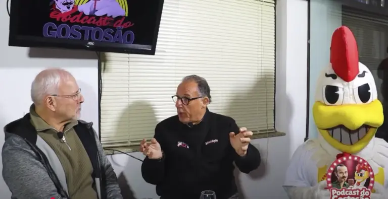 A história do Frango Gostosão, o mascote do Super Nicolini copiar